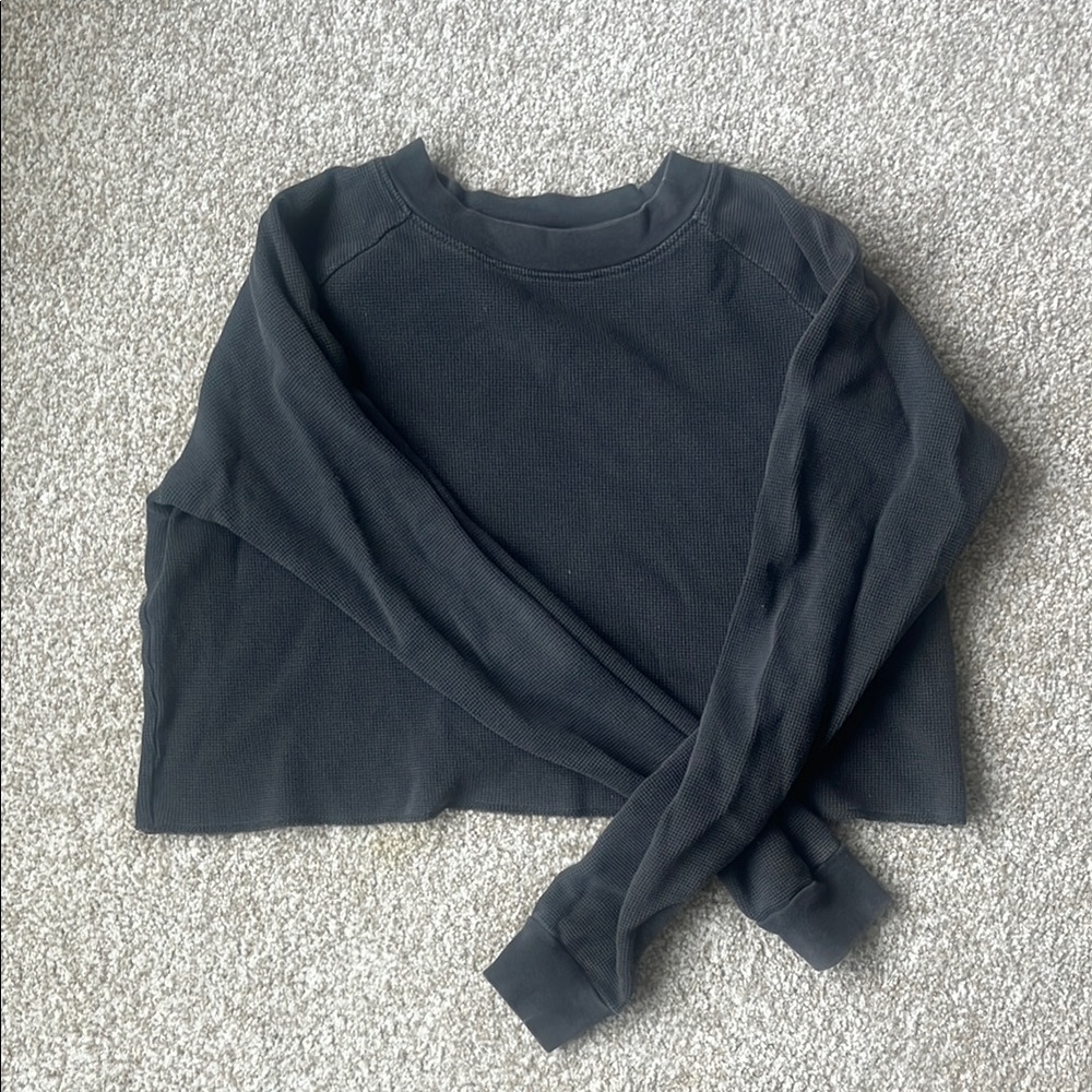 Brandy Melville Black Cropped Long Sleeve Top